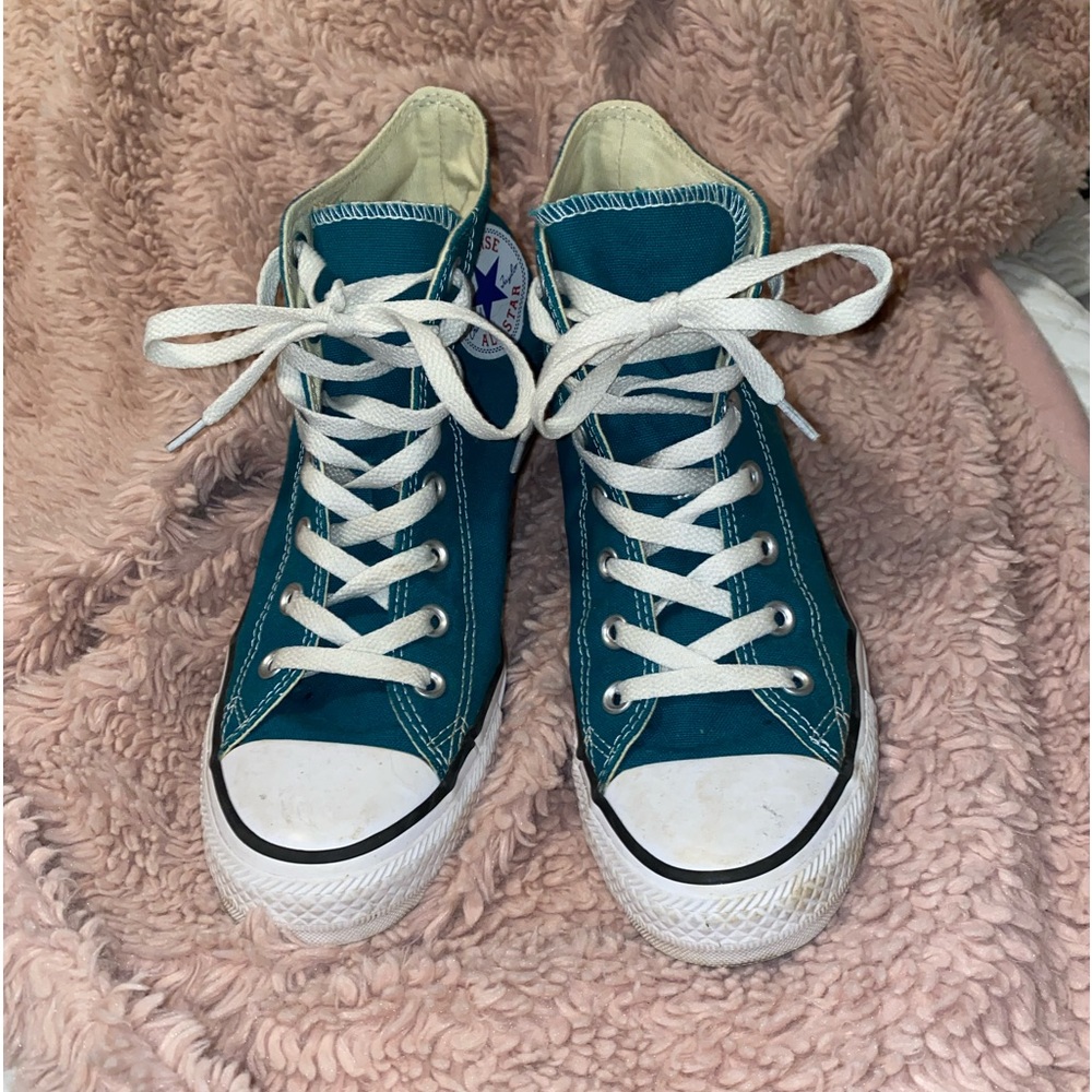 Chuck Taylor High top
